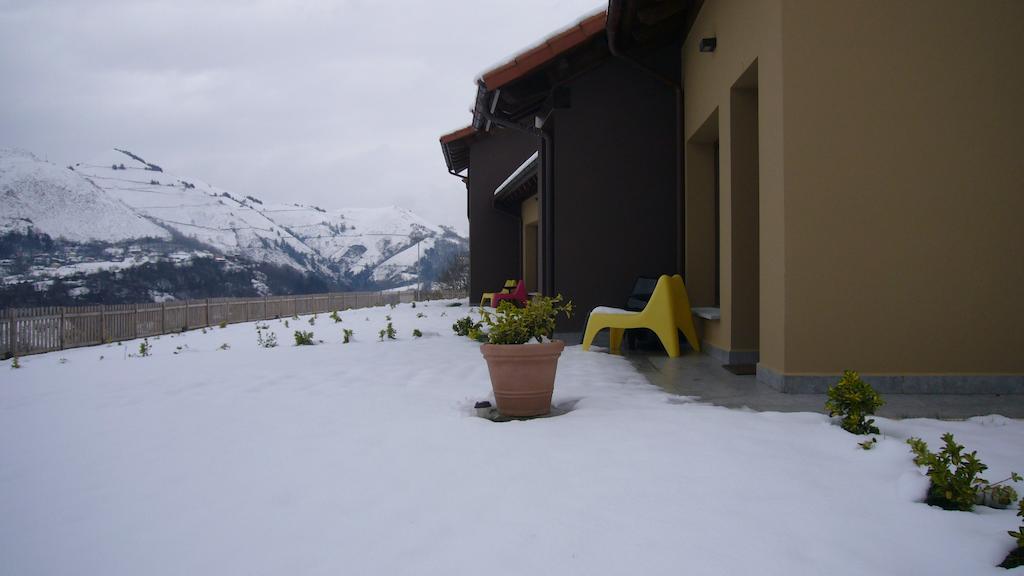 Apartamentos La Senda San Juan de Parres Buitenkant foto
