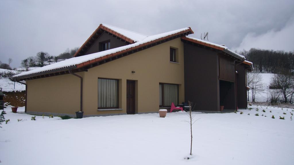 Apartamentos La Senda San Juan de Parres Buitenkant foto