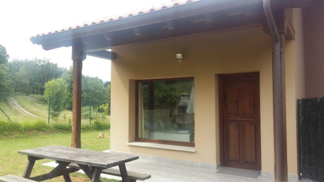 Apartamentos La Senda San Juan de Parres Buitenkant foto