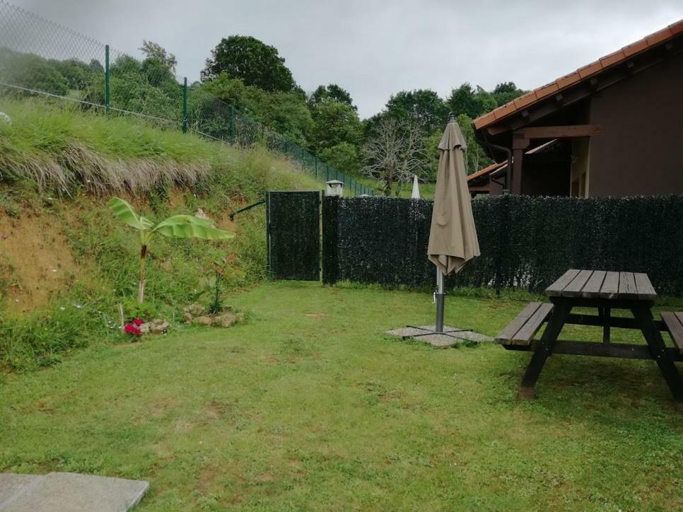 Apartamentos La Senda San Juan de Parres Buitenkant foto